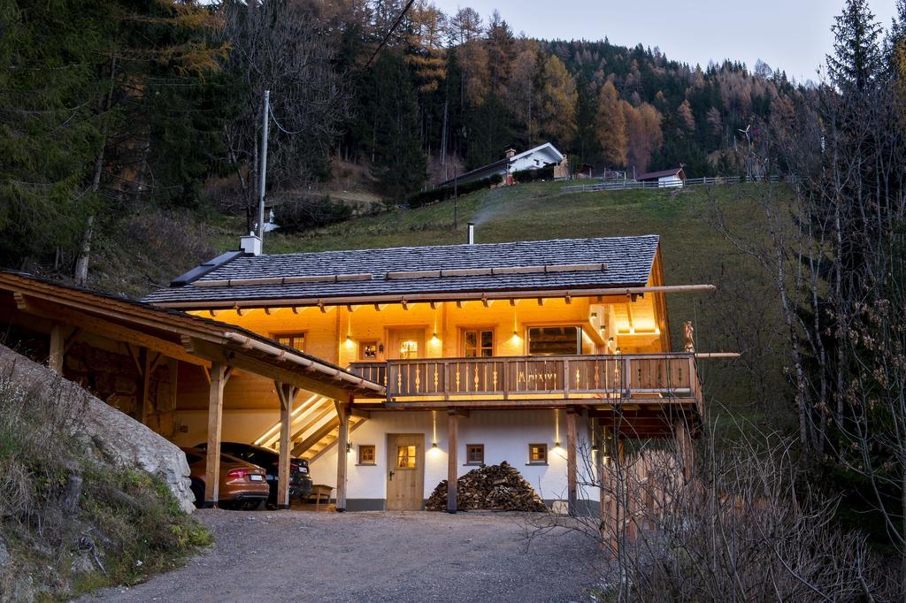 Wuidererhuettn, Charlet In Alleinlage Mit Freistehendem Saunahaus Großkirchheim Dış mekan fotoğraf
